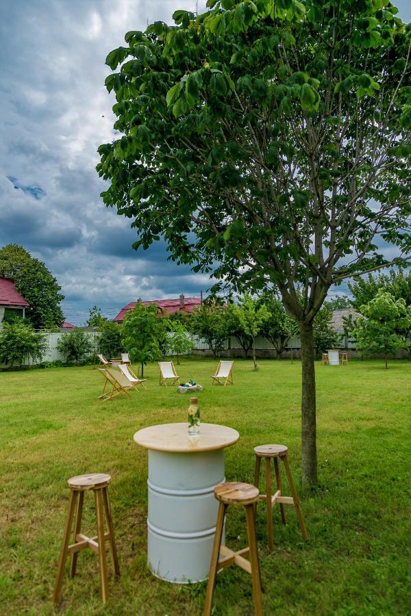 Hotel Heaven Garden Două Mai Esterno foto